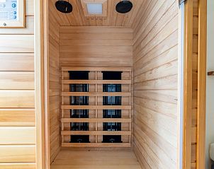 Priv sauna in Appartement Anna 224, De Koog, Texel voor ultieme ontspanning tijdens je verblijf.