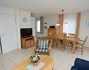 Eethoek en zithoek in Vakantiehuis Stappeland 168, De Koog, Texel.