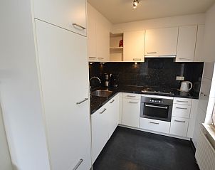 Moderne keuken in Vakantiehuis Stappeland 171, De Koog, Texel, voorzien van alle gemakken.