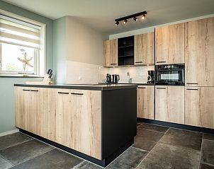 Landhuis vakantiehuis in De Koog, Texel met luxe keuken en hoogwaardige apparatuur.