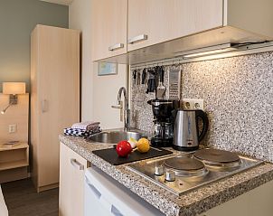 Volledig uitgeruste kitchenette in A Studio 2 comfort appartement, De Koog, Texel, Waddeneilanden.