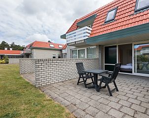 Privterras met zitgelegenheid in A Studio 2 comfort appartement, De Koog, Texel, Waddeneilanden.