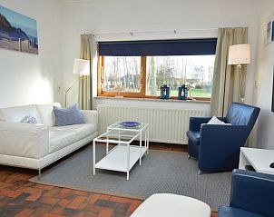 Gezellige zithoek in Orchismient 18 klein, vakantieverblijf op Texel.