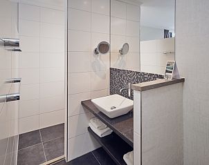 Verblijf 0104227 - Vakantiewoning Texel - Tweepersoons kamer comfort met airco - Douche/toilet