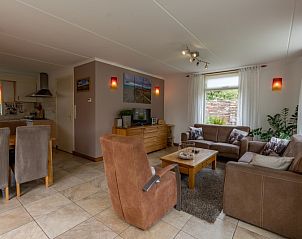 Gezellige woonkamer van Eelman B. 1405 vakantiehuis in Den Burg Texel.