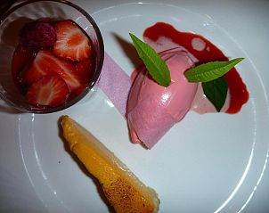 Gourmet gerecht geserveerd bij Hotelsuites Ambrosijn, Schiermonnikoog.