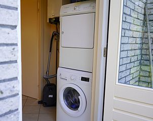 Practical laundry room in vacation home Waddenzee Oosterend Texel.