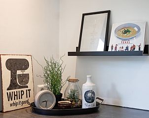 Detail von dekorativen Elementen in der Kche Bungalowpark De Toes - Zeewier, Oosterend Texel.