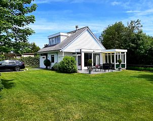 Bungalowpark De Parel - WELMOED in De Dennen, Texel, mit groem Auenbereich und Terrasse.