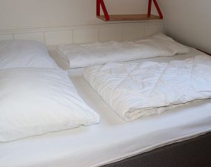 Zweites Schlafzimmer im Ferienhaus Gortersmient 246, De Dennen, Texel, Waddeninseln.