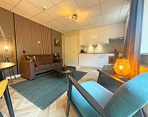 Moderne keuken in Appartement Bos en Duin 24, De Dennen, Texel. Volledig uitgerust vakantiehuis op de Waddeneilanden.