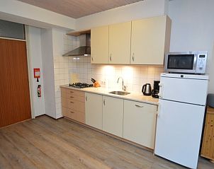 Vollstndig ausgestattete Kche in Carnation, Ferienhaus in De Dennen, Texel mit modernen Gerten.