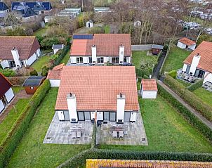 Luchtfoto van Vakantiehuis Gortersmient 302 in De Dennen, Texel.