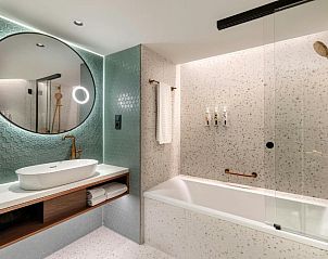 Guest house 0151124 - Apartment Amsterdam eo - Renaissance Amsterdam Hotel