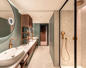 Guest house 0151124 - Apartment Amsterdam eo - Renaissance Amsterdam Hotel