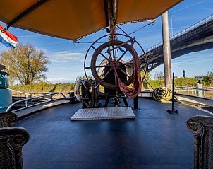 Verblijf 022819 - Bed and breakfast Rivierengebied - Boat 'Opoe Sientje'