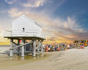 Hotel Posthuys Vlieland, Oost, vakantieappartement met unieke strandervaring op Waddeneilanden.