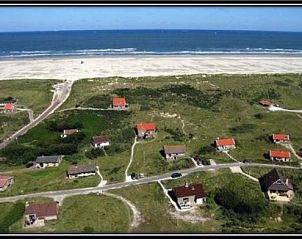 Aerial view of vacation home Pirola in Midsland aan Zee, close to Terschelling's beach.