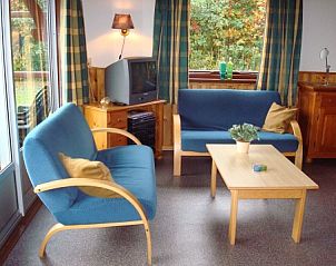 Cozy sitting area in vacation home Brunel, Midsland Noord, Terschelling overlooking the garden.