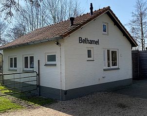 Front view of Holiday home Belhamel in Midsland Noord, Terschelling, a charming residence on the Wadden Islands.