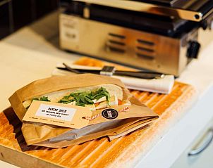 Verblijf 033305 - Vakantie appartement Noordoost Groningen - NH Groningen Hotel