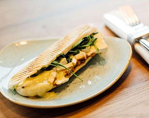 Verblijf 033305 - Vakantie appartement Noordoost Groningen - NH Groningen Hotel