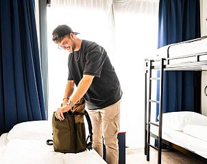 Verblijf 033311 - Vakantie appartement Noordoost Groningen - Bud Gett Hostels