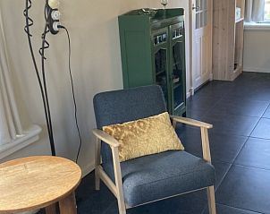 Comfortabele zithoek in Beppe van Ameland vakantiehuis, Hollum.