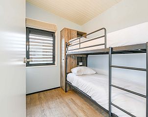 Slaapkamer met stapelbed in vakantiewoning Hollum, Ameland voor kinderen.