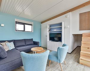 Moderne woonkamer van vakantiehuis Vrijstaande woning in Hollum op Ameland, Waddeneilanden.