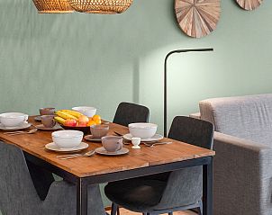 Elegante Kche mit Gerten in Ameland State 4-Bett-Wohnung in Nes, Ameland.