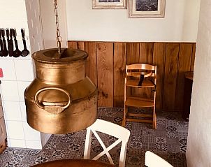 Authentieke details in keuken van Huisje in Schiermonnikoog, vakantiewoning in Schiermonnikoog, Waddeneilanden.