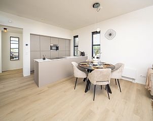 Stijlvolle keuken in de vrijstaande woning in Workum, perfect vakantiehuis aan de Friese meren.