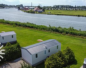 Verblijf 060729 • Vakantiewoning IJsselmeer • Comfortabel 6 persoons chalet in Lemmer met vrij uitzicht 