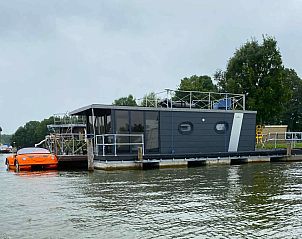 Verblijf 061222 • Vakantiewoning IJsselmeer • Comfortabele 4 persoons house boat met uitzicht over het 