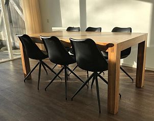 Eetruimte in Vakantiehuis in Gaastmeer, ideaal voor gezellige maaltijden.