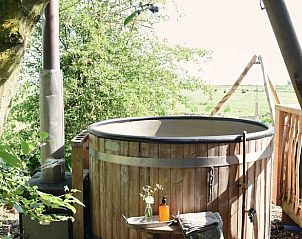 Guest house 100114 - Holiday property Tjeukemeer - Vakantiehuisje in Echtenerbrug