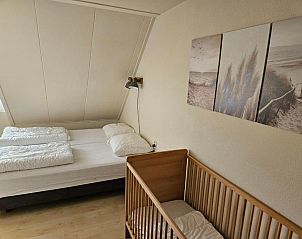 Gezellige slaapkamer met kinderbed in De Groede, Oosterend, Terschelling, Waddeneilanden