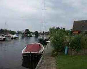Discover the picturesque harbor near bungalow in Terherne, Sneekermeer, Frisian lakes.