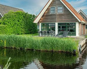 Verblijf 120223 • Bungalow Sneekermeer • Waterpark Terherne | 6-persoons waterwoning - Opvaart | 6L 