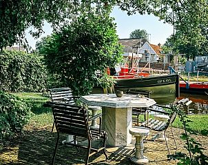 Ruime zolderkamer in vakantiehuis FR421, Terherne, ideaal voor ontspanning.