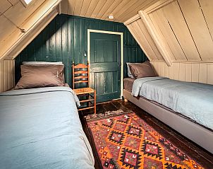 Praktische wasruimte in vakantiehuis FR421, Terherne, met moderne apparatuur.