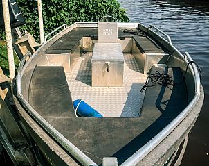 Vakantiehuis FR421 in Terherne met uitzicht op het Sneekermeer.