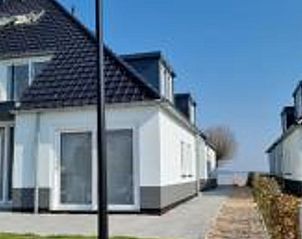 Guest house 120732 • Holiday property Sneekermeer • Vakantiehuisje in Offingawier 