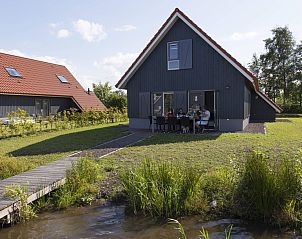 Verblijf 120751 - Vakantiewoning Sneekermeer - 8p. Luxe waterwoning de Zomertaling met sauna