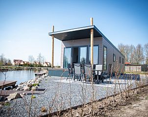 Verblijf 130317 • Vakantiewoning Bergumermeer • Waterlodge type 1 
