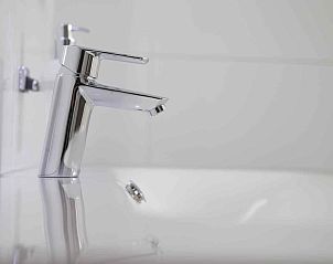 Uitzicht op de Friese meren vanuit vakantiehuis FR404 in Earnewld, Princehof/Alde Feanen.