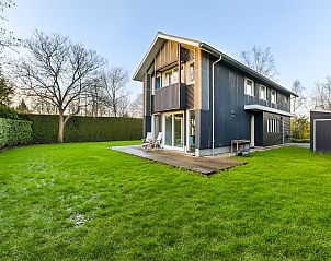 Verblijf 150112 • Vakantiewoning Pikmeer • Stijlvol familiehuis in Grou 