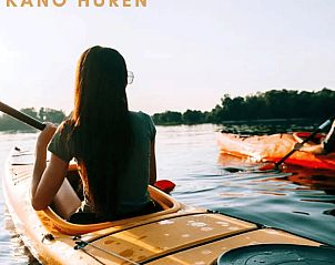 Kanovaren op de Friese meren nabij Vakantiehuis in Grouw, ideaal voor avontuur.