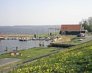 Guest house 1605103 - Holiday property Lauwersmeer - Vakantiehuis 162 Grachthaus